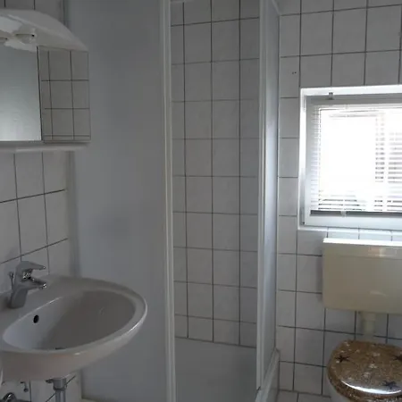 Haus-fischadler Breege